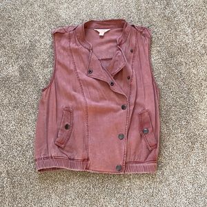 Nordstrom Rack Weathered Mauve/Maroon Vest Size M